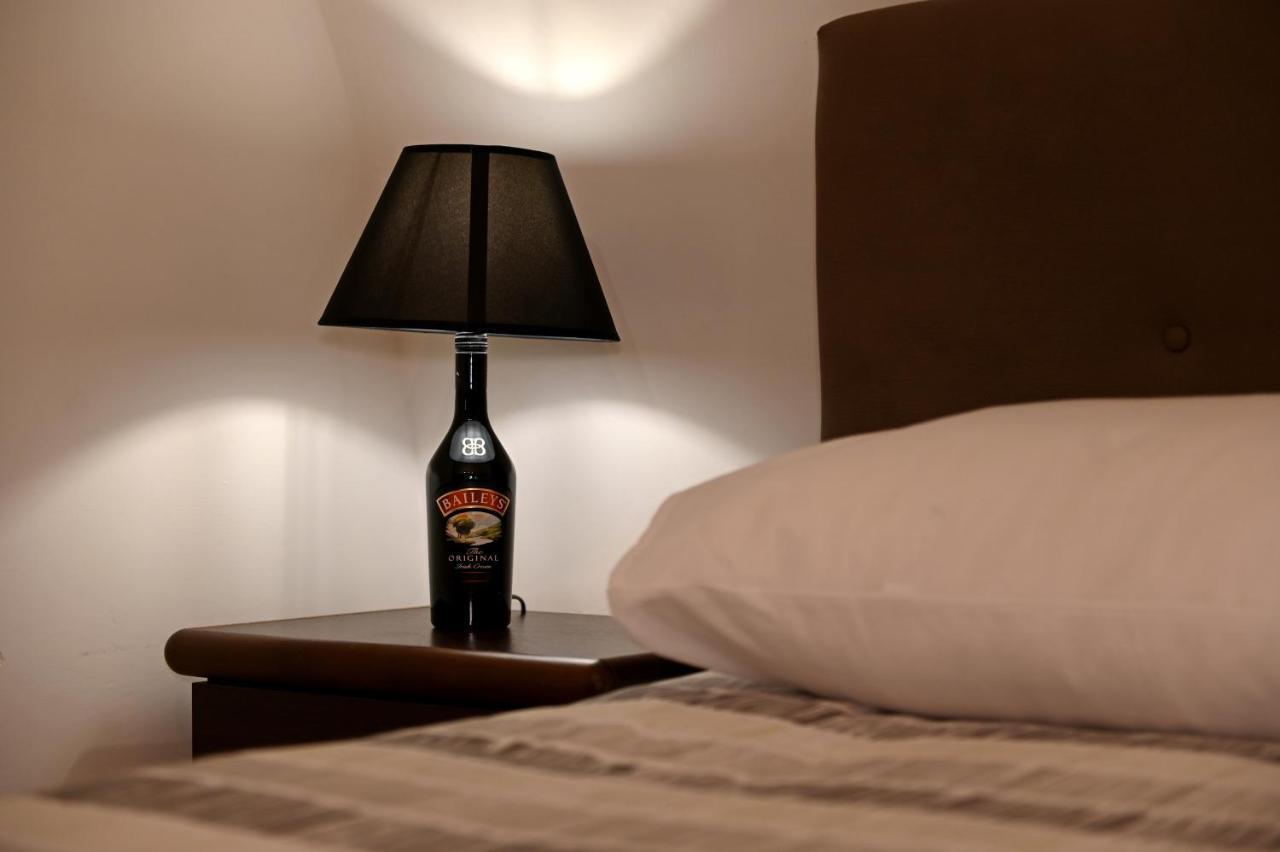 Ely Home Brindisi Kültér fotó