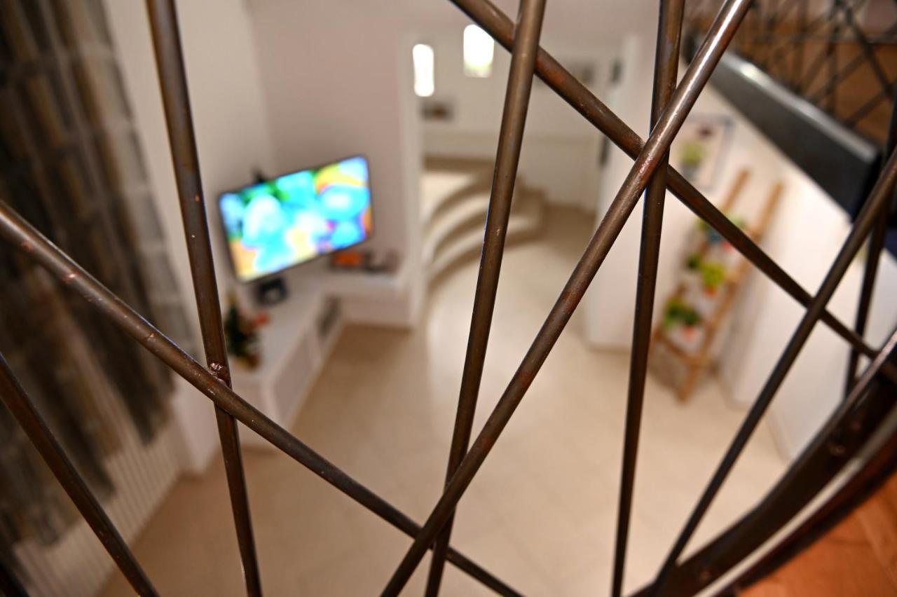 Ely Home Brindisi Kültér fotó