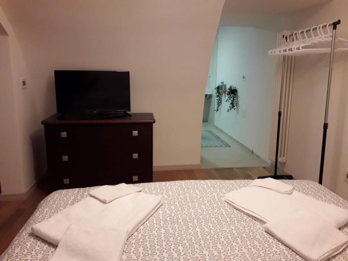 Ely Home Brindisi Kültér fotó