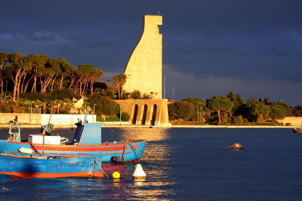 Ely Home Brindisi Kültér fotó