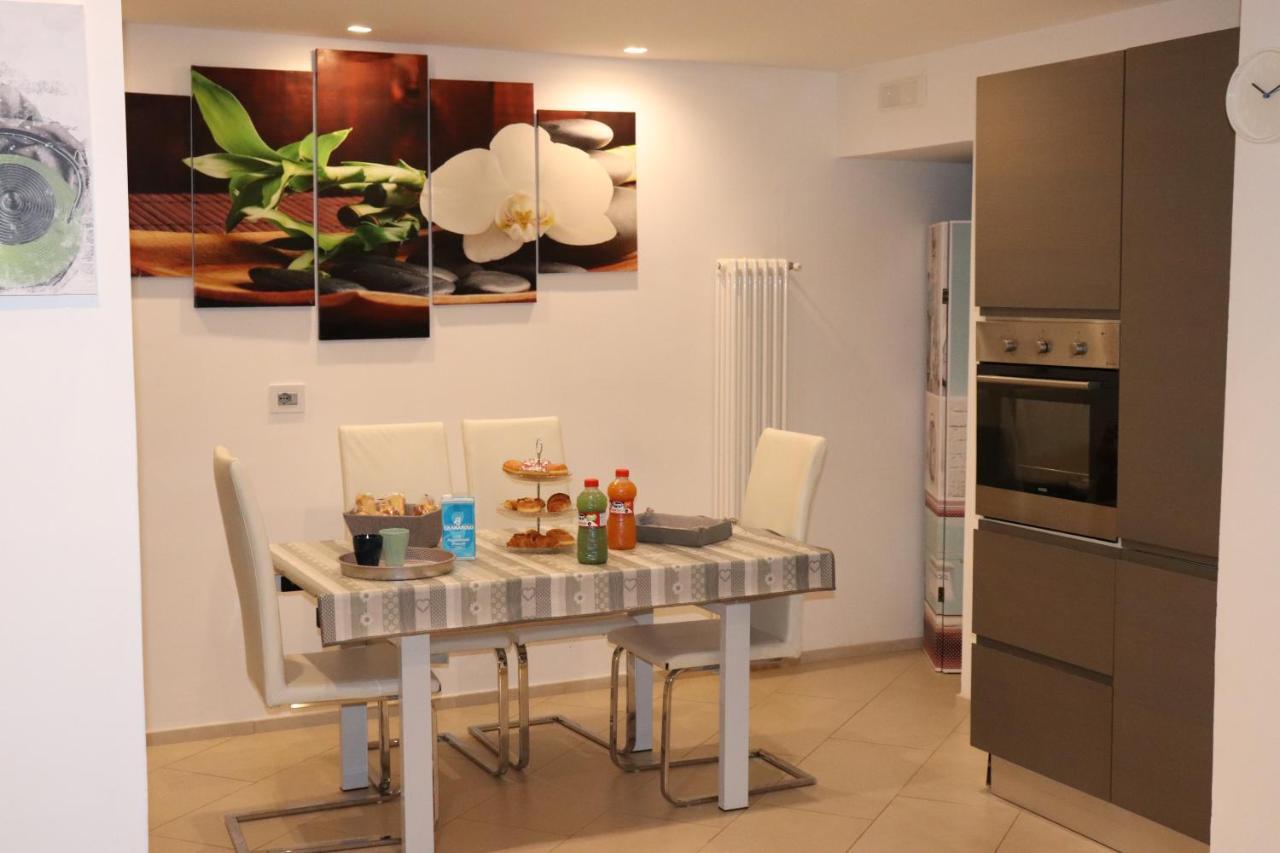 Ely Home Brindisi Kültér fotó